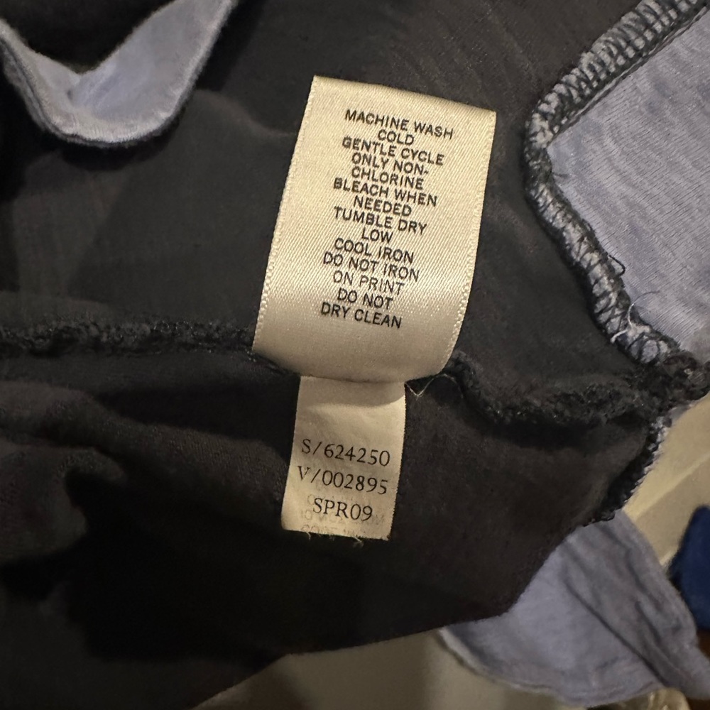 Banana Republic cotton hoodie. Color blue. Size small. No pets. Smoke free. - Picture 2 of 4